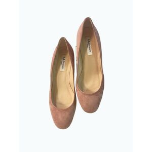 LK Bennett  Elegant Heels for Versatile Occasions
